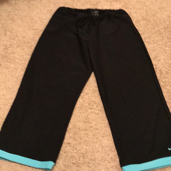 Ike work out capris π❤️